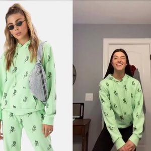 Adika green magic dragon hoodie STREETWEAR